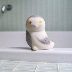 Tikiri – Natural Rubber Arctic Snow Owl