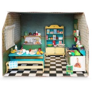 The Mouse Mansion - Cardboard Room - Kitchen