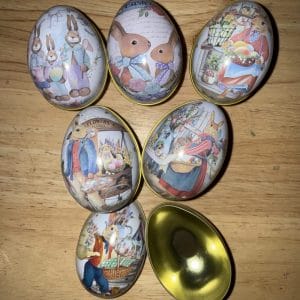 Tin Easter Egg Keepsake – Decorative Easter Gift Tin (6cm)